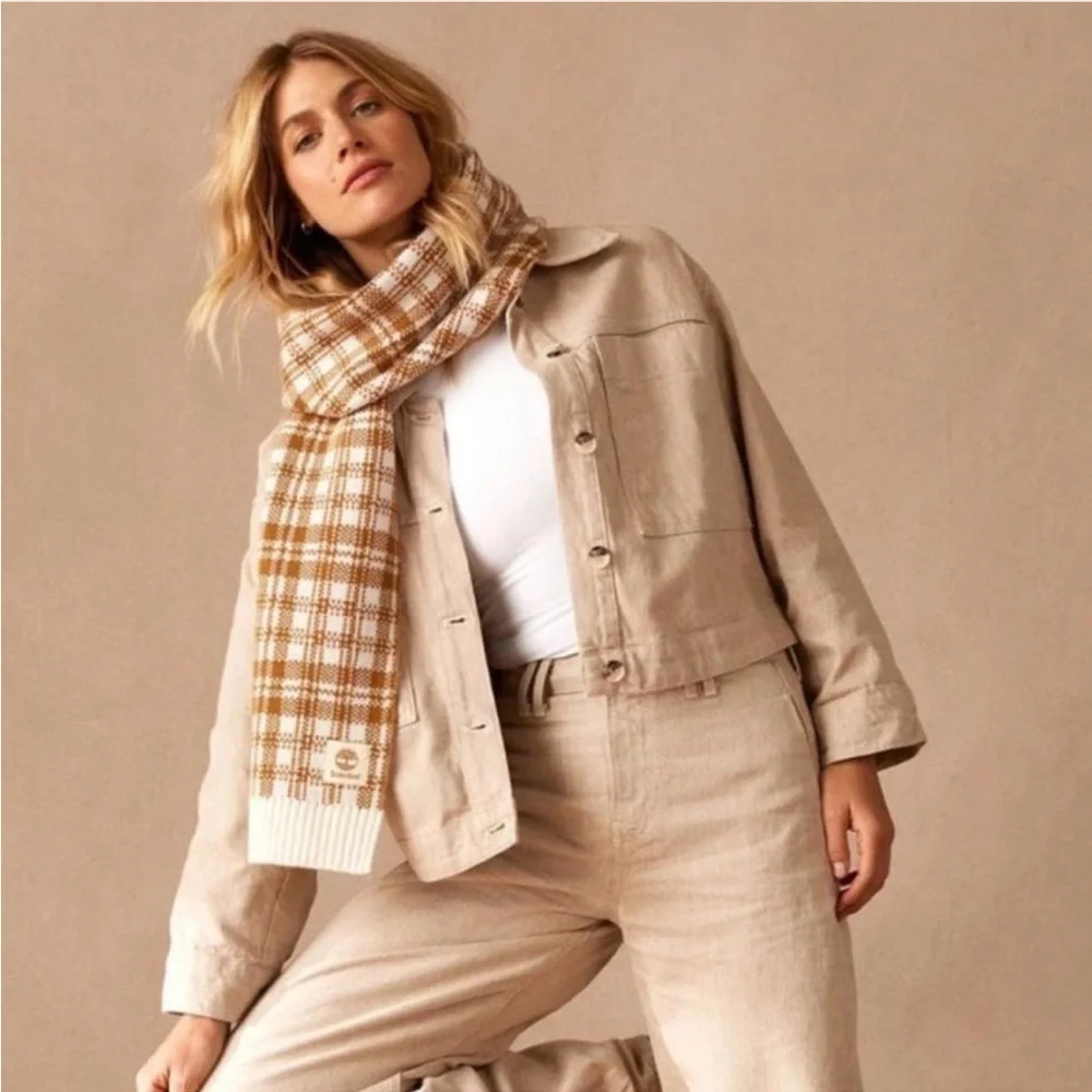 Timberland Tan Brown Cream Windowpane Plaid Knit Scarf